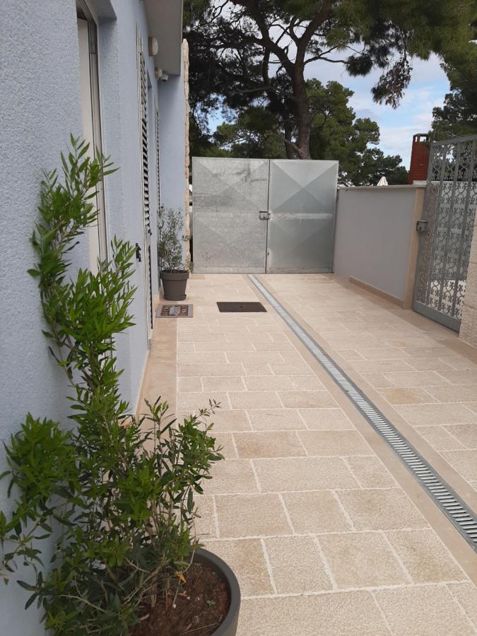 Beach Residences Caroline Hvar Town Bagian luar foto