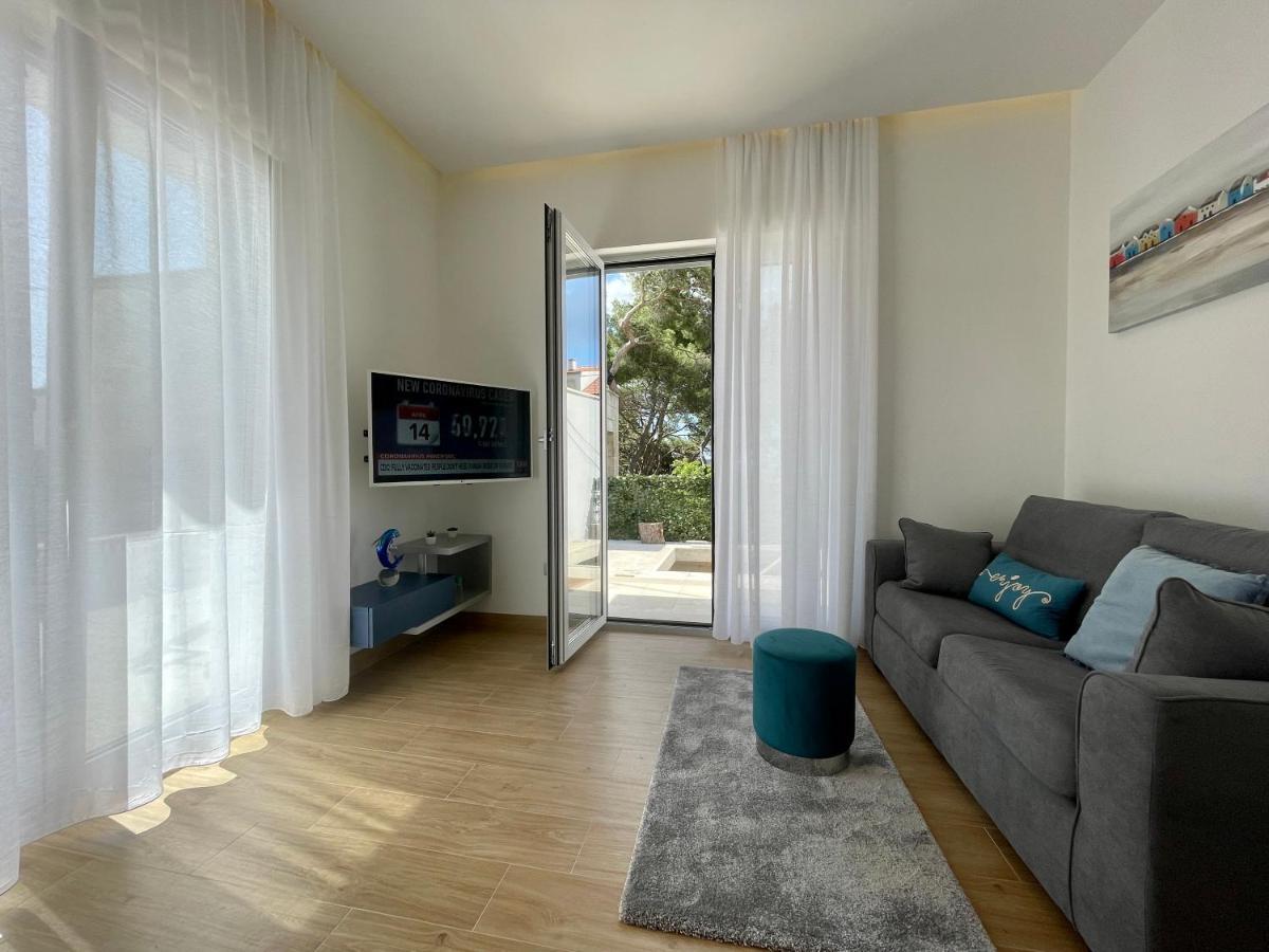 Beach Residences Caroline Hvar Town Bagian luar foto