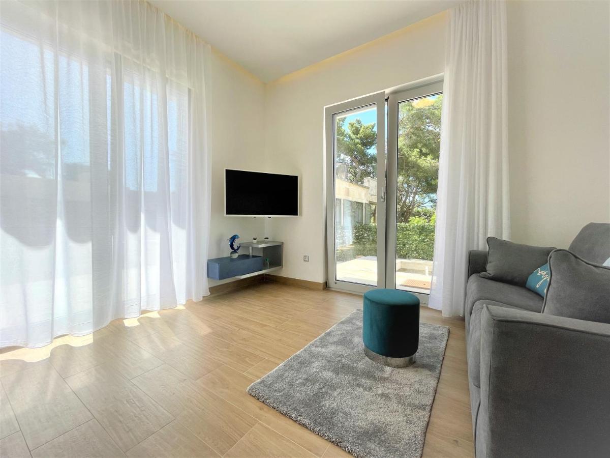 Beach Residences Caroline Hvar Town Bagian luar foto
