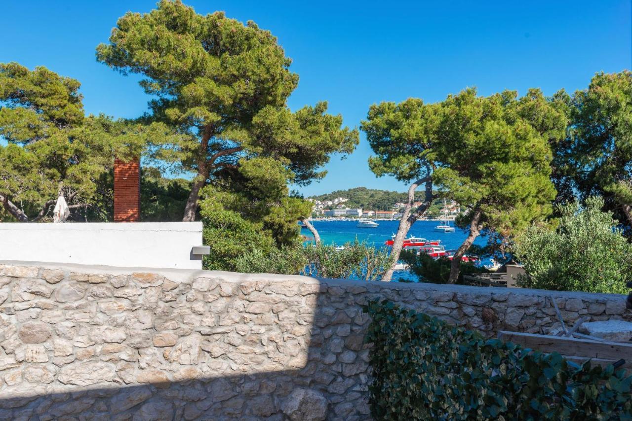 Beach Residences Caroline Hvar Town Bagian luar foto